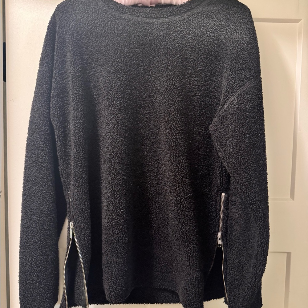 CORE Life Women's Black Crew Neck Sweater